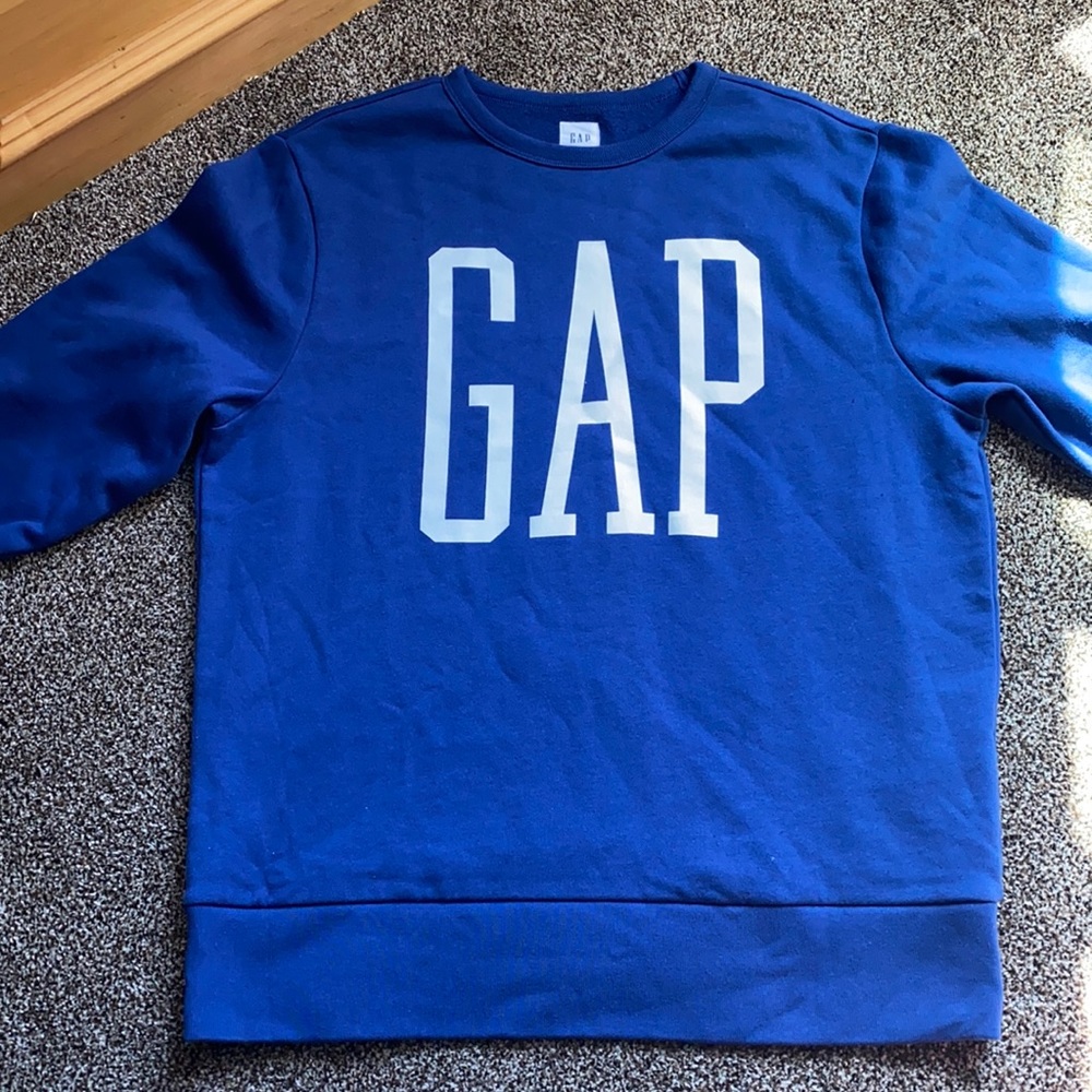 Gap sweatshirt